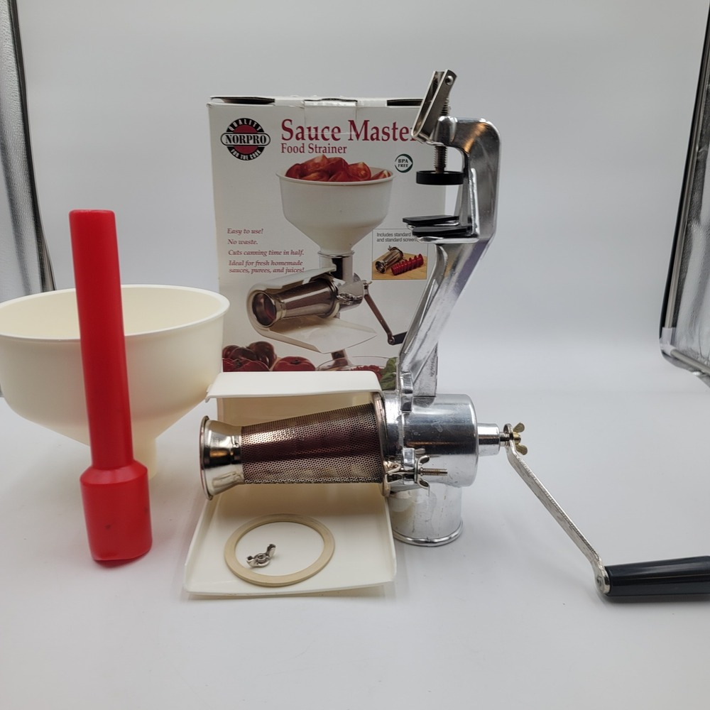 Norpro Sauce Master Food Strainer 1951 Manual Tomato Press Vegetable Mill Juicer